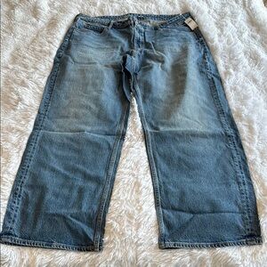 Old Navy Classic Blue Denim Jeans - Mid-Rise and Wide-Leg